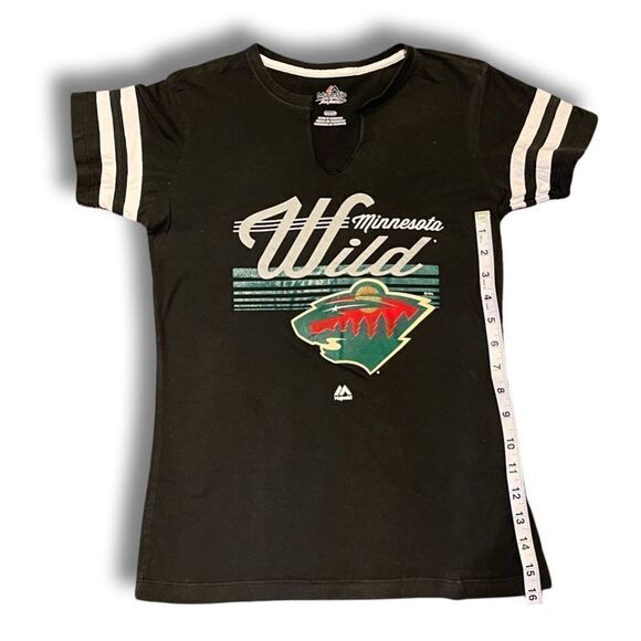 Majestic Women's/Juniors Minnesota Wild Net V-Notch T-Shirt • Small - Picture 6 of 7